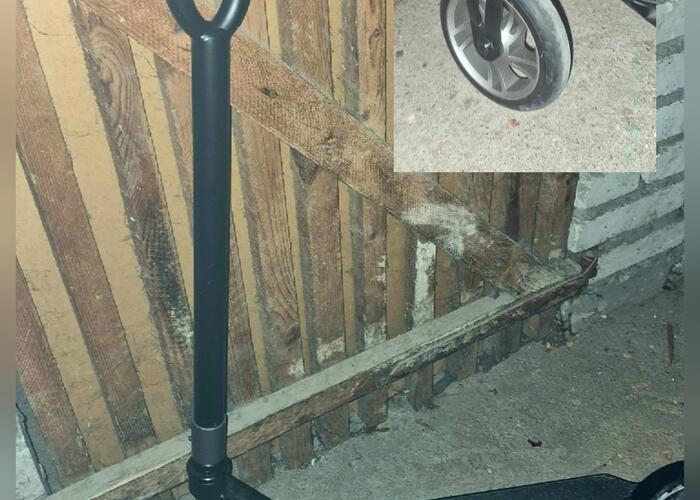 Grajewo ogłoszenia: Hulajnoga wyczynowa 
Sprzedam hulajnoge wyczynową 
Dl całkowita...